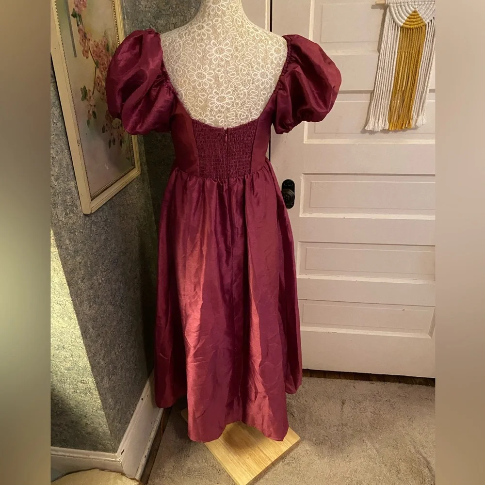 Hutch Magenta Puff-Sleeve Midi Dress - Picture 8 of 9